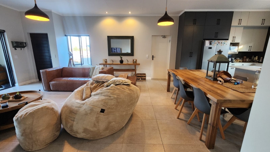 3 Bedroom Property for Sale in Glenwood Western Cape